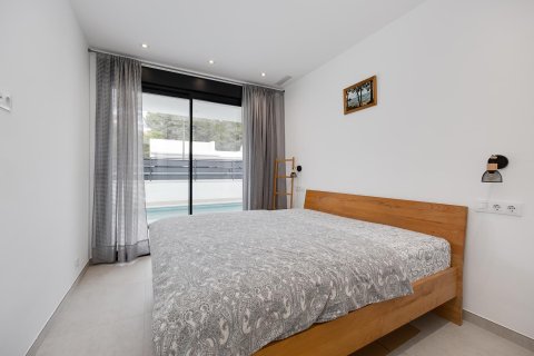 Villa for sale in Pinar De Campoverde, Alicante, Spain 3 bedrooms, 111 sq.m. No. 149616 - photo 12