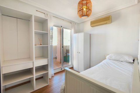Продажа квартиры в Торревьеха, Аликанте, Испания 3 спальни, 80м2 №149619 - фото 27