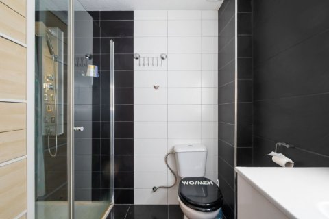 Kaupunkipientalo myytävänä Cabo Cervera-Playa la Mata, Alicante, Espanja, 2 makuuhuonetta, 70 m2 No. 149622 - kuva 13