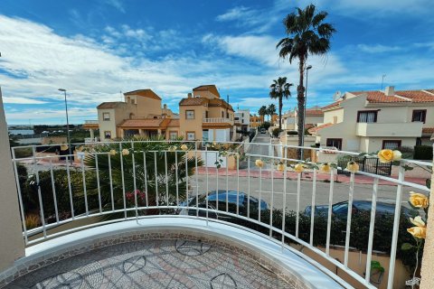 Townhouse à vendre à Ciudad Quesada, Alicante, Espagne, 3 chambres, 83 m2 No. 149618 - photo 17