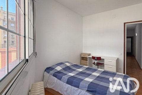 Penthouse w Barcelona, Hiszpania 3 sypialnie, 96 mkw. nr 187624 – zdjęcie 16