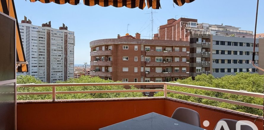 Penthouse w Barcelona, Hiszpania 3 sypialnie, 96 mkw. nr 187624
