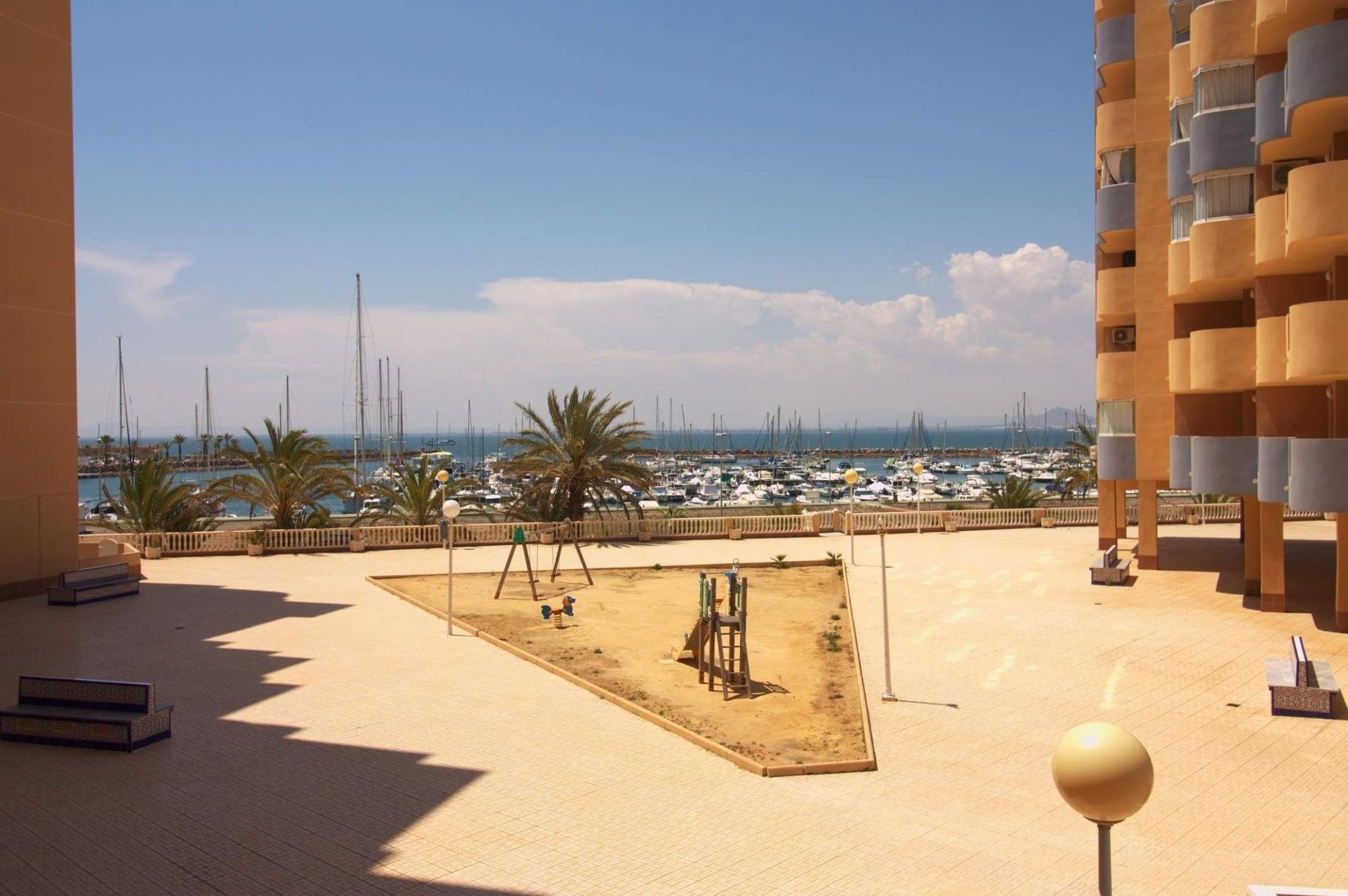 Apartment à La Manga del Mar Menor, Murcia, Espagne 3 chambres, 102 m2 No. 80337