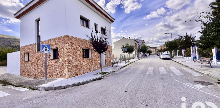 Māja Valencia, Spānijā 3 istabas, 213.65 m2 Nr. 152947