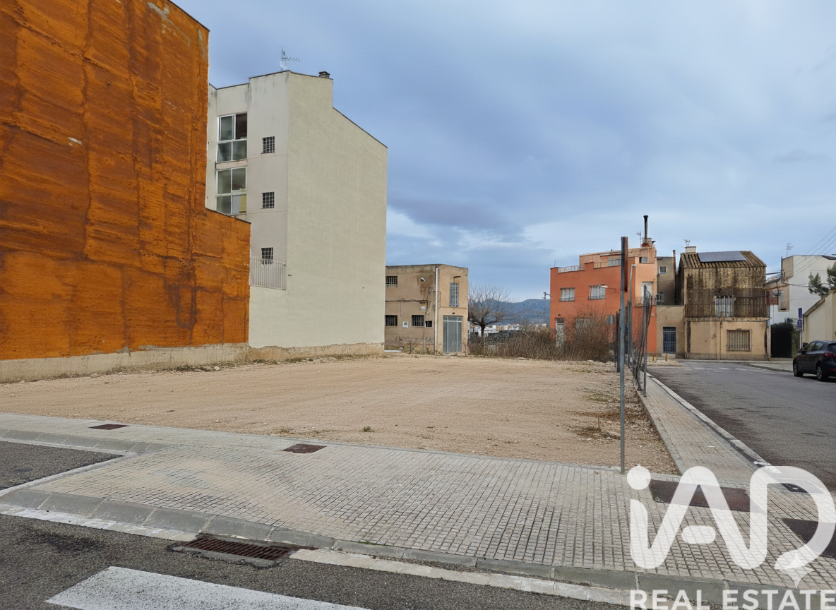 Tontti Roquetes, Tarragona, Espanja 450 m2 No. 173213