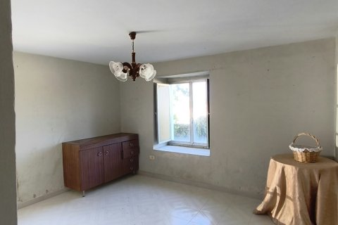 Kaupunkipientalo myytävänä Neda, A Coruna, Espanja, 2 makuuhuonetta, 168 m2 No. 196496 - kuva 11