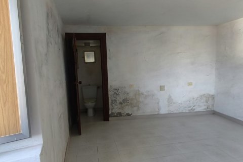 Kaupunkipientalo myytävänä Neda, A Coruna, Espanja, 2 makuuhuonetta, 168 m2 No. 196496 - kuva 25