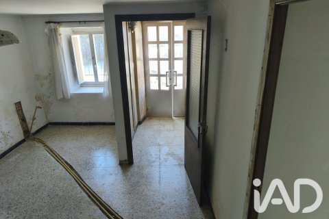 Kaupunkipientalo myytävänä Neda, A Coruna, Espanja, 2 makuuhuonetta, 168 m2 No. 196496 - kuva 2