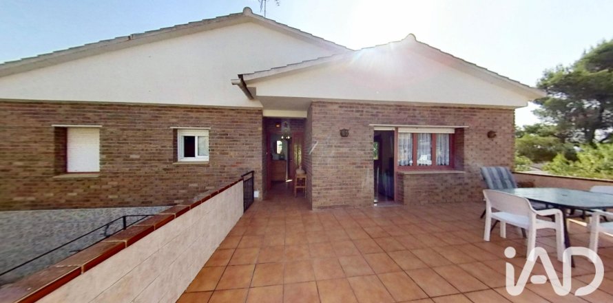 House in Albinyana, Tarragona, Spanien 3 Schlafzimmer, 74 m2 Nr. 196497