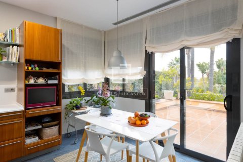 Villa for sale in Sant Vicenc De Montalt, Barcelona, Spain 6 bedrooms, 707 sq.m. No. 150313 - photo 18