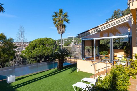 Villa for sale in Sant Vicenc De Montalt, Barcelona, Spain 6 bedrooms, 707 sq.m. No. 150313 - photo 20