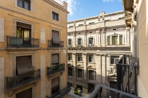 Wohnung zum Verkauf in Barcelona, Spanien 1 Schlafzimmer, 99 m2 Nr. 166878 - Foto 3