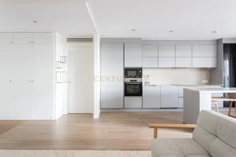 Wohnung zum Verkauf in Esplugues de Llobregat, Barcelona, Spanien 2 Schlafzimmer, 140 m2 Nr. 166881 - Foto 16