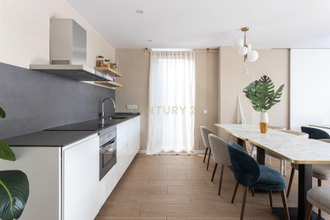 Wohnung zum Verkauf in Esplugues de Llobregat, Barcelona, Spanien 2 Schlafzimmer, 140 m2 Nr. 166881 - Foto 18