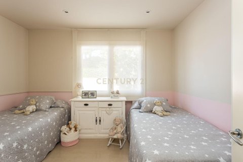 House for sale in Sant Vicenc De Montalt, Barcelona, Spain 4 bedrooms, 229 sq.m. No. 166879 - photo 27