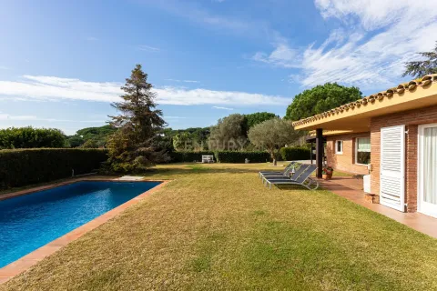 House for sale in Sant Vicenc De Montalt, Barcelona, Spain 4 bedrooms, 229 sq.m. No. 166879 - photo 10