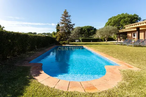 House for sale in Sant Vicenc De Montalt, Barcelona, Spain 4 bedrooms, 229 sq.m. No. 166879 - photo 6