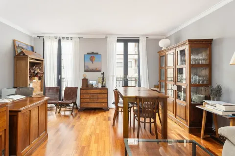 Wohnung in Barcelona, Spanien 3 Schlafzimmer, 98 m2 Nr. 166880