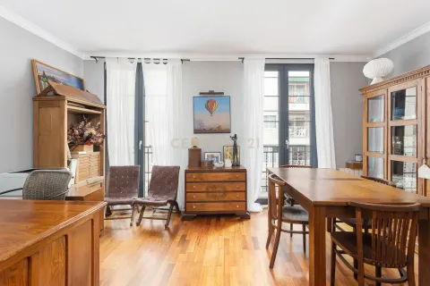 Wohnung zum Verkauf in Barcelona, Spanien 3 Schlafzimmer, 98 m2 Nr. 166880 - Foto 4