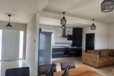 Huvila myytävänä Pinoso, Alicante, Espanja, 4 makuuhuonetta, 253 m2 No. 173854 - kuva 29