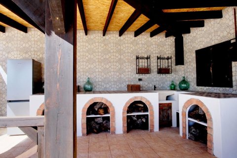 Huvila myytävänä Pinoso, Alicante, Espanja, 4 makuuhuonetta, 253 m2 No. 173854 - kuva 14