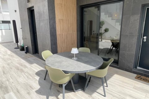 Huvila myytävänä Benijofar, Alicante, Espanja, 3 makuuhuonetta, 133 m2 No. 173856 - kuva 7
