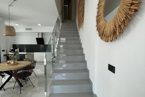 Huvila myytävänä Benijofar, Alicante, Espanja, 3 makuuhuonetta, 133 m2 No. 173856 - kuva 25
