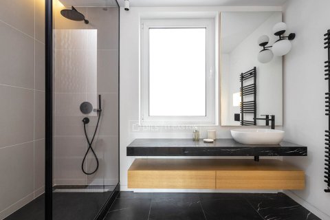 Аренда квартиры в Барселона, Испания 2 спальни, 100м2 №164313 - фото 20