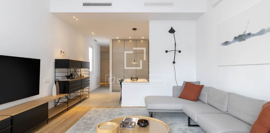 Квартира в Барселона, Испания 2 спальни, 100м2 №164313