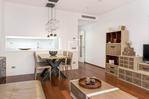 Аренда квартиры в Барселона, Испания 2 спальни, 87м2 №164310 - фото 7