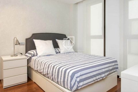 Аренда квартиры в Барселона, Испания 2 спальни, 87м2 №164310 - фото 2