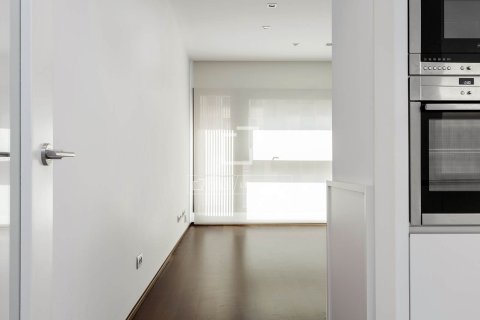 Аренда квартиры в Барселона, Испания 2 спальни, 87м2 №164310 - фото 17