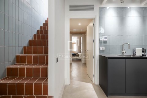 Аренда квартиры в Барселона, Испания 2 спальни, 109м2 №164311 - фото 12