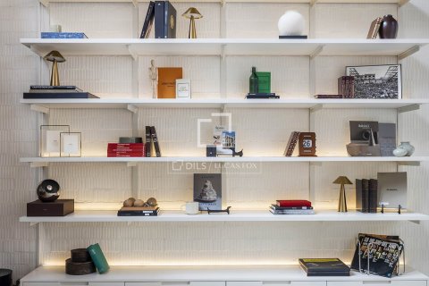 Аренда квартиры в Барселона, Испания 2 спальни, 109м2 №164311 - фото 6