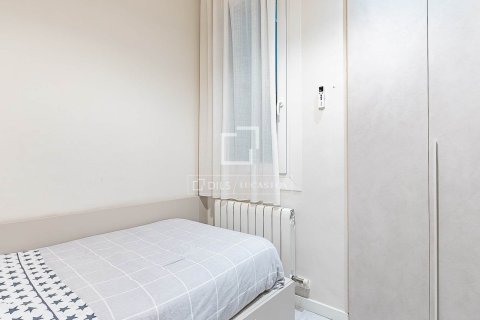 Apartment for sale in Barcelona, Spain 2 bedrooms, 79 sq.m. No. 164314 - photo 18
