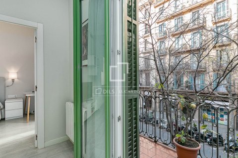 Apartment for sale in Barcelona, Spain 2 bedrooms, 79 sq.m. No. 164314 - photo 6