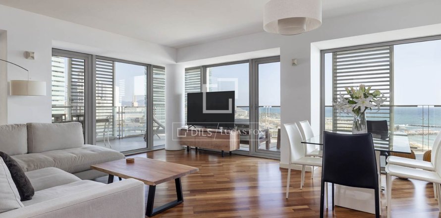 Квартира в Барселона, Испания 3 спальни, 124м2 №164312