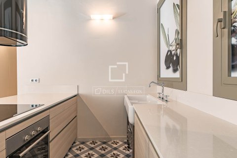 Apartment for sale in Barcelona, Spain 2 bedrooms, 87 sq.m. No. 164315 - photo 9