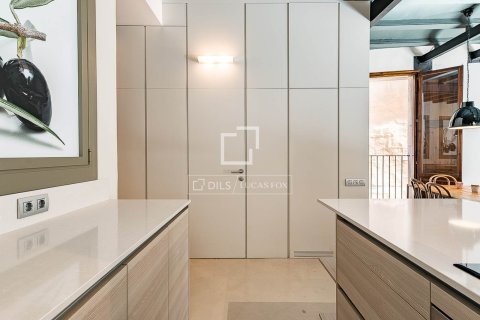 Apartment for sale in Barcelona, Spain 2 bedrooms, 87 sq.m. No. 164315 - photo 13