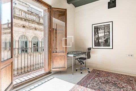 Apartment for sale in Barcelona, Spain 2 bedrooms, 87 sq.m. No. 164315 - photo 15