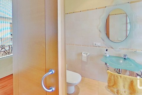 Продажа дома в Сакс, Аликанте, Испания 3 спальни, 253м2 №153795 - фото 22