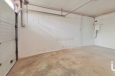 Продажа дома в Сакс, Аликанте, Испания 3 спальни, 253м2 №153795 - фото 29