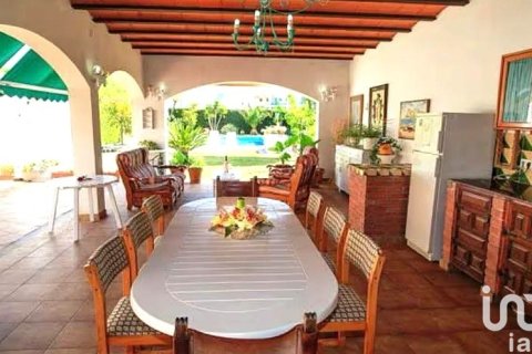 Продажа дома в Майами Пладжа, Таррагона, Испания 5 спален, 330м2 №153798 - фото 3