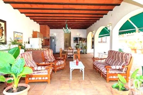 Продажа дома в Майами Пладжа, Таррагона, Испания 5 спален, 330м2 №153798 - фото 4