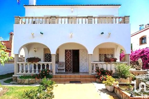 Продажа дома в Майами Пладжа, Таррагона, Испания 5 спален, 330м2 №153798 - фото 2