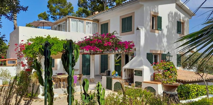 Huvila Santa Ponsa, Mallorca, Espanja 4 makuuhuonetta, 207 m2 No. 154674