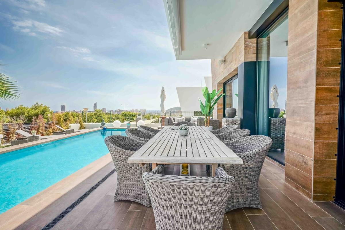 Villa in Finestrat, Alicante, Spain 2 bedrooms, 158 sq.m. No. 80731