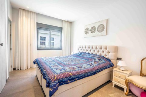 Villa for sale Finestrat, Alicante, Spain 2 bedrooms, 158 sq.m. No. 80731 - photo 5