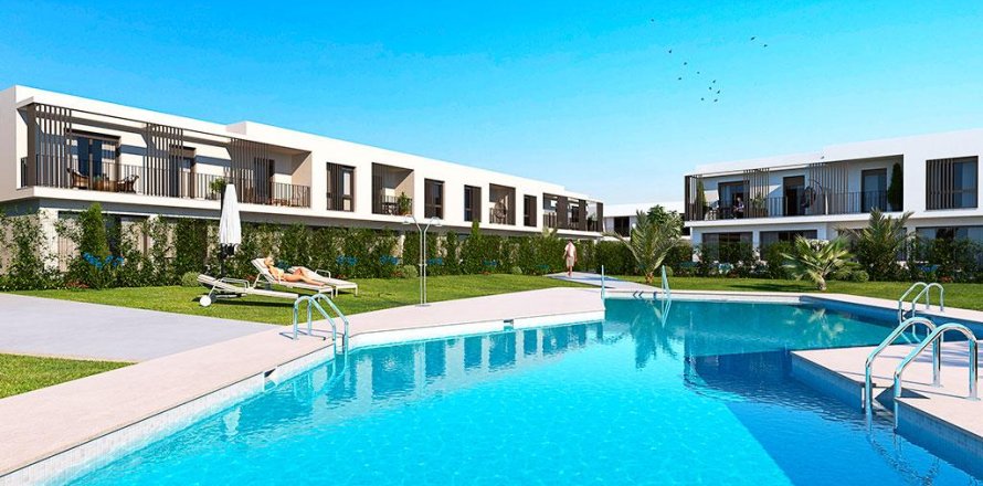 Rindu māja San Roque, Cadiz, Spānijā 4 istabas, 199 m2 Nr. 147523