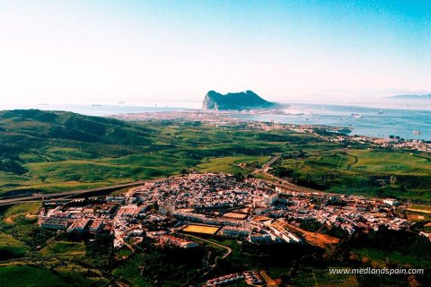 Rindu māja pārdošanā San Roque, Cadiz, Spānijā 4 istabas, 199 m2 Nr. 147523 - attēls 8